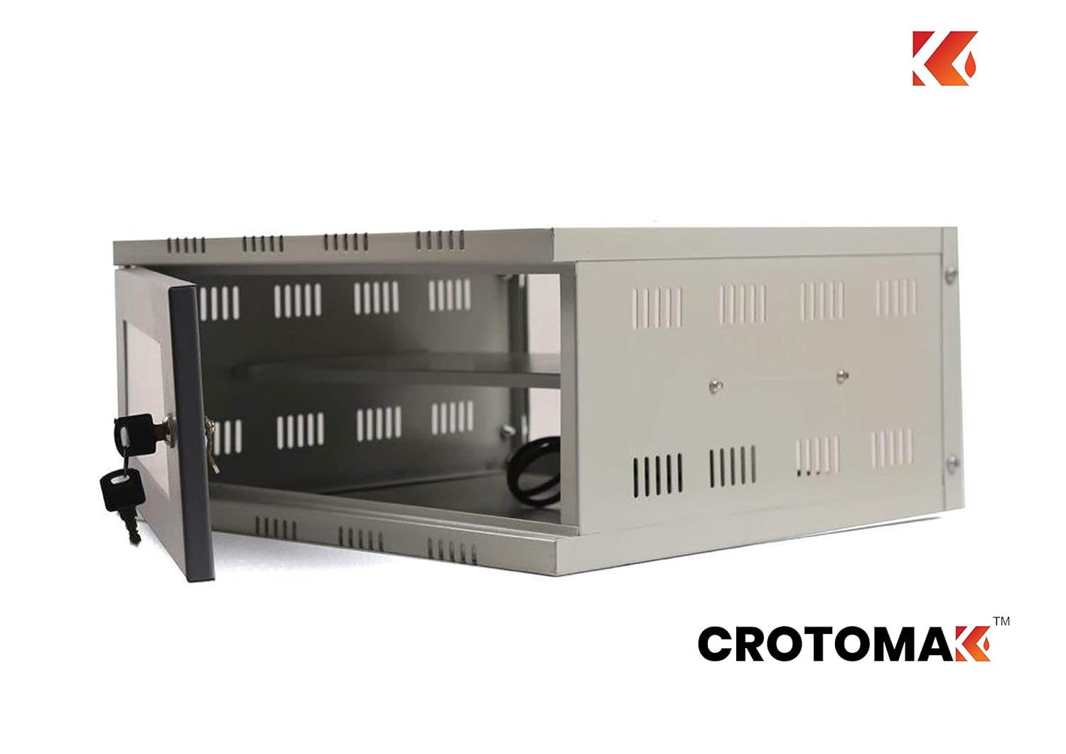 Metallic oven with Crotomak branding on a white background