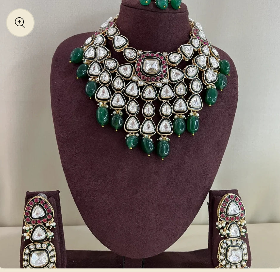 Shoppy Digital Necklace set earrings maantikka green colour