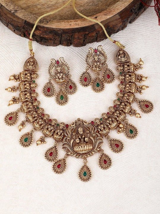 Buy auraa trends necklace set